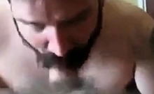 Bearded daddy sucks big hairy cock