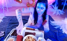 Brunette Solo Webcam Masturbation