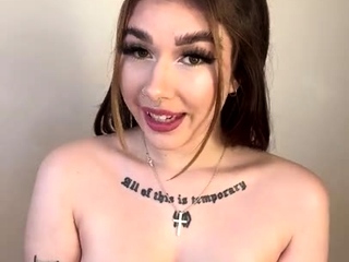 Brunette Solo Webcam Masturbation