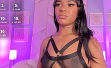 Horny Webcam Babe Solo Masturbation