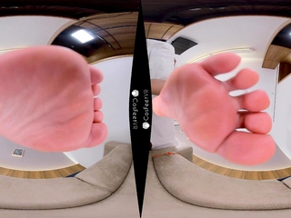 Close up foot fetish on cam