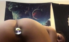 Natural brunette solo toying