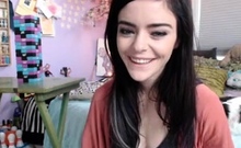 Brunette Solo Webcam Masturbation