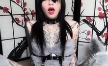 Horny amateur asian teen girl toying her pussy on cam