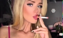 Blonde Fetish Babe Fist Her Best Friends Gaping Pussy
